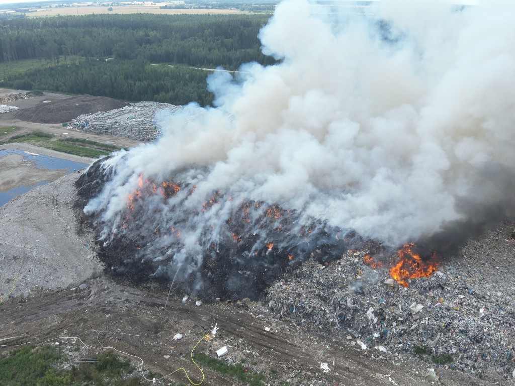 Uikala põleng_Päästeameti Facebook.jpg