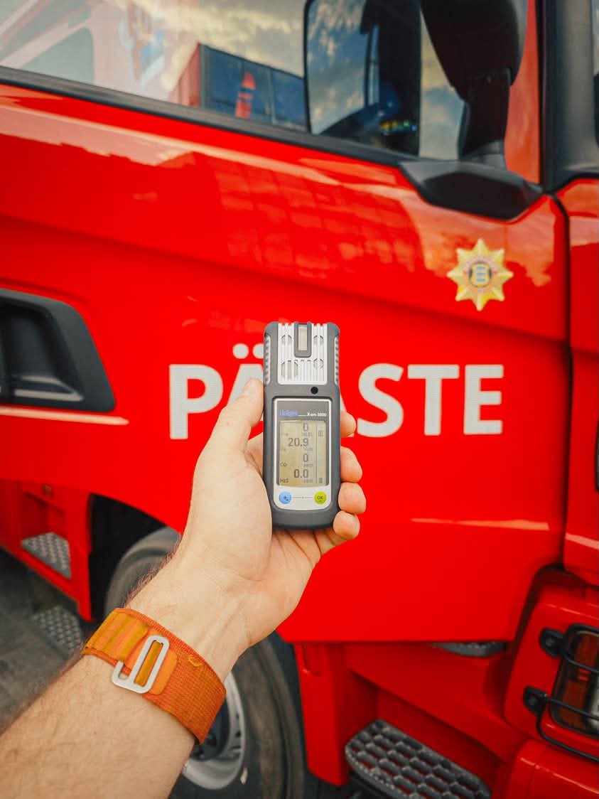 Narva Päästekomando gaasi mõõtevahend.jpg